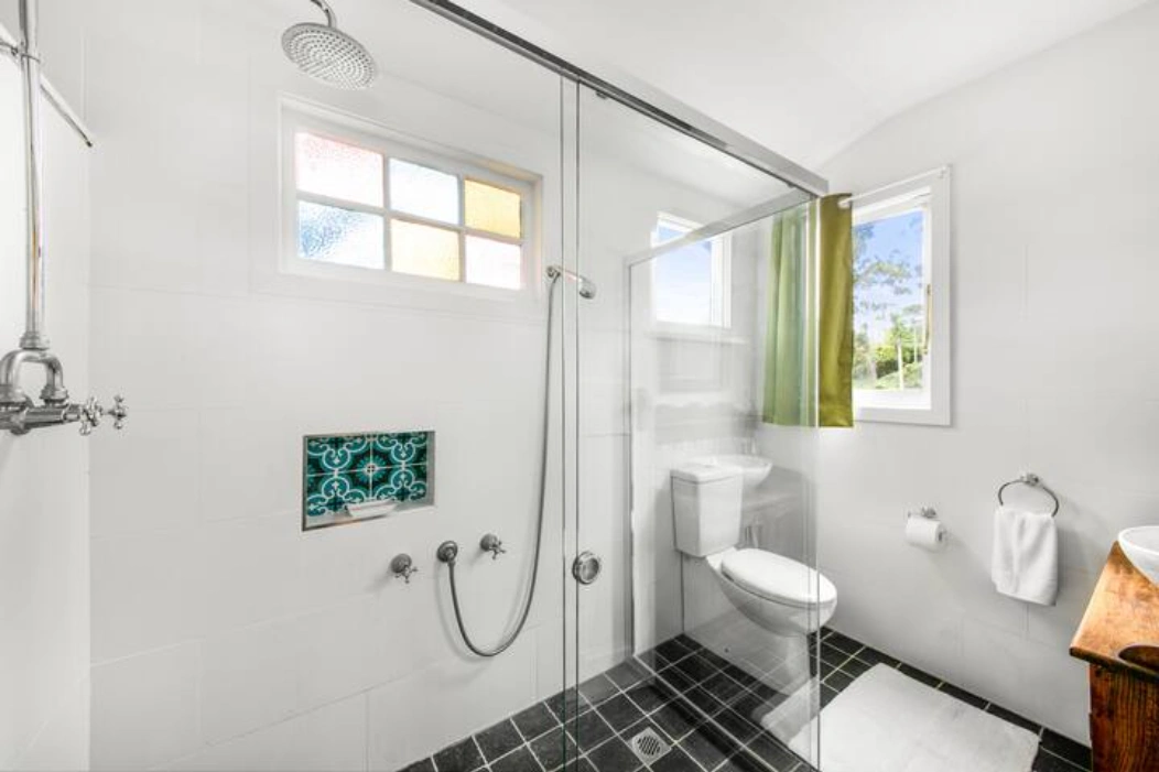 Cottage Bathroom.png