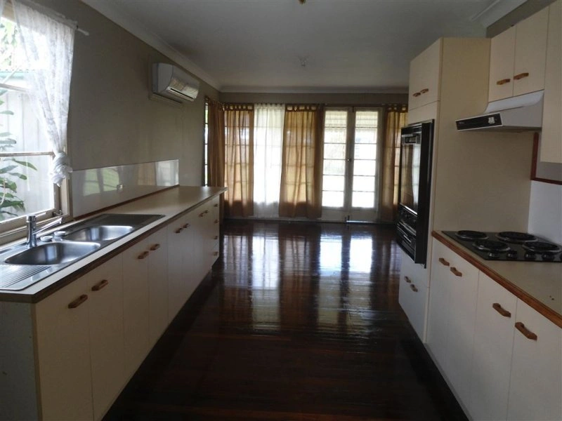 bond clean pine street.jpg