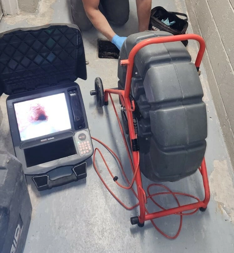 drain_camera_inspect.jpg