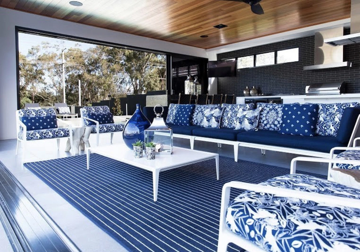 Dune Rugs - NavyCream 00.jpg