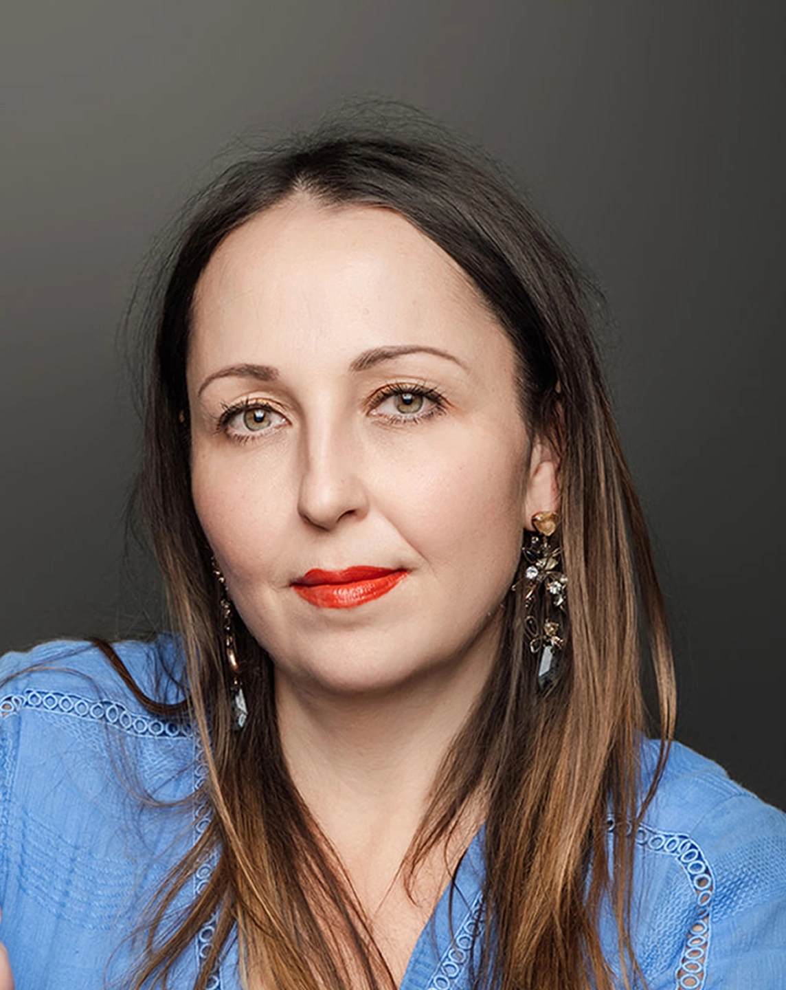 Tina profile pic cropped website.jpg