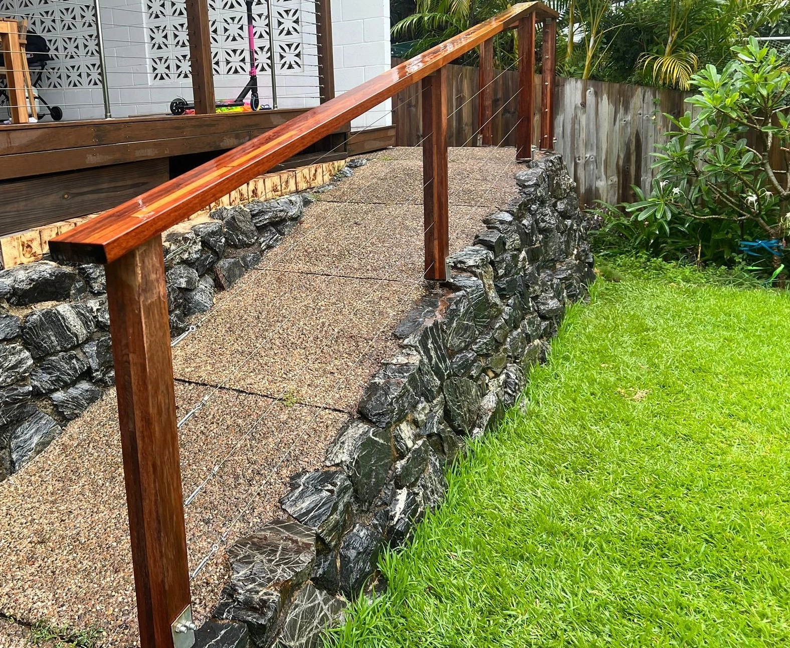 Railing.jpg