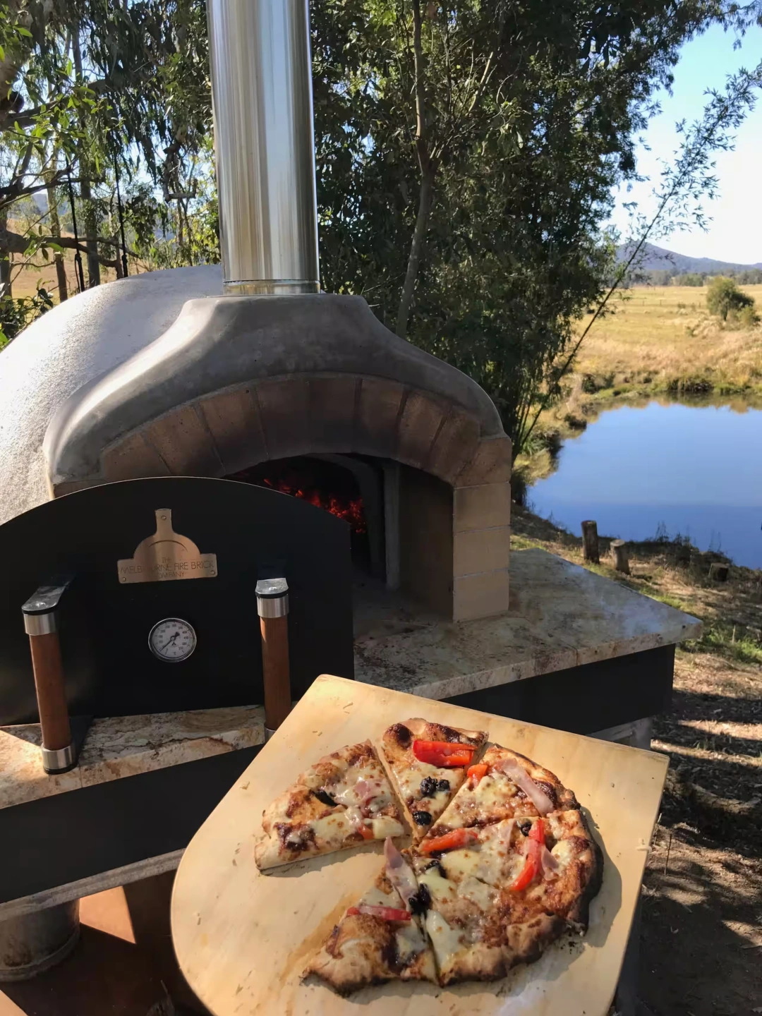 pizza oven.jpeg