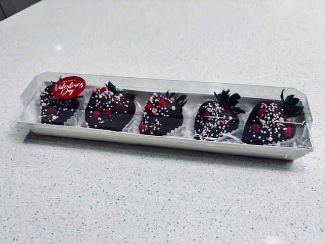 Dipped Strawberries.jpg