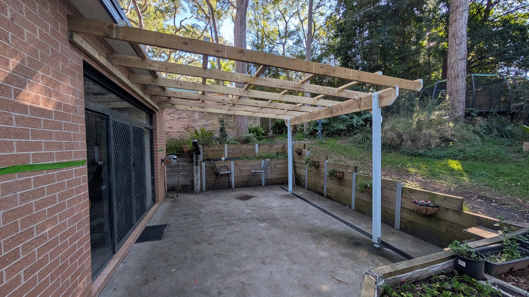 pergola.jpg