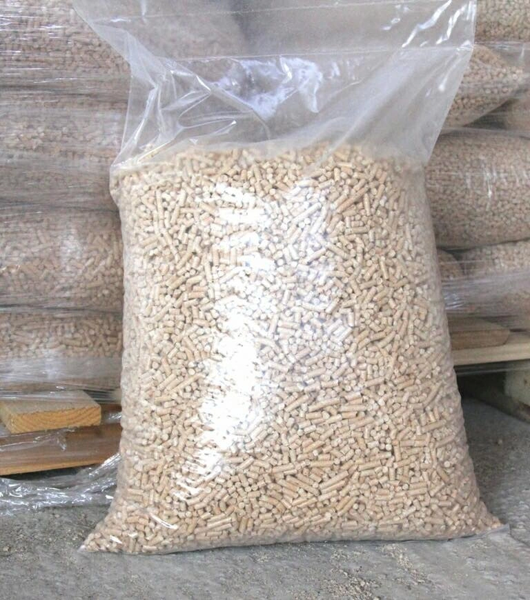 Pine-Wood-Pellets-15kg-Bags-Din-Plus.jpg