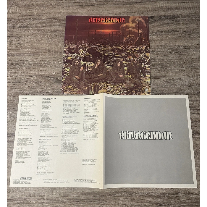 2-Pink-Floyd-Animals-internal.png
