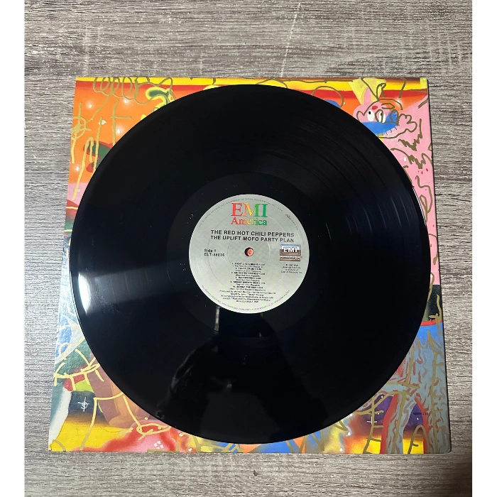 3-Red-Hot-Chilli-Peppers-The-Uplift-Mofo-Party-Plan-record.png