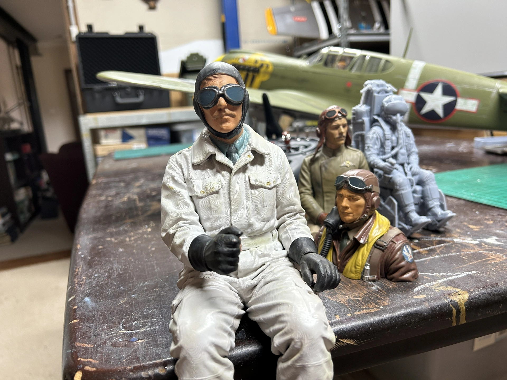 DJR3D Pilot figures.jpg