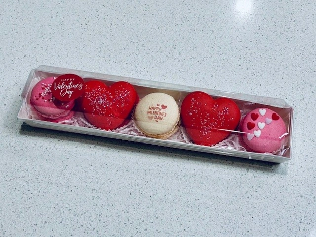 Macaron Box.jpg