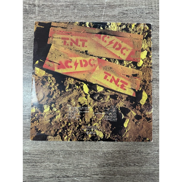 2-ACDC-TNT-back-cover.png