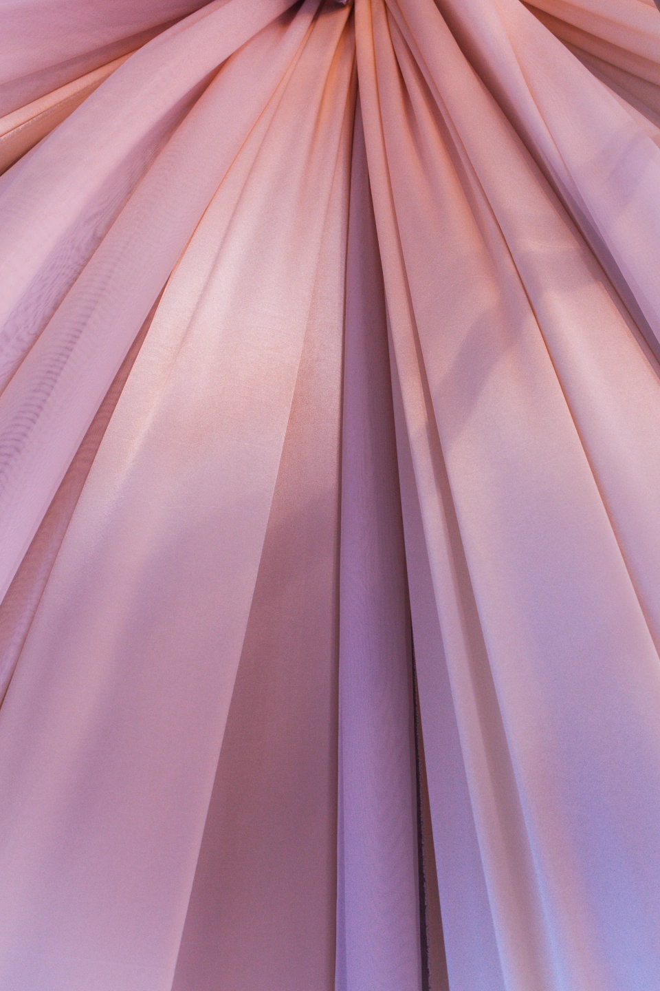 CW_ProductTech004_Curtains.jpg