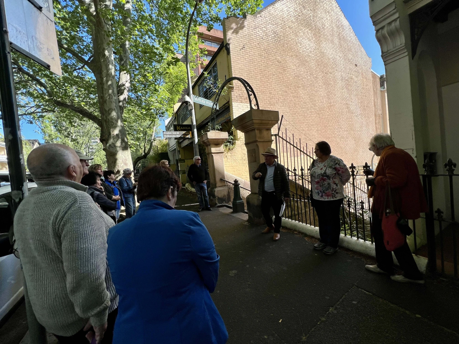 KINGS CROSS TOUR 8 BUTLER STAIRS GAVE ACCESS FROM WOOLLOOMOOLOO AND POORER AREAS TO DARLINGHURST FOR WORKERS AND SERVANTS.jpg