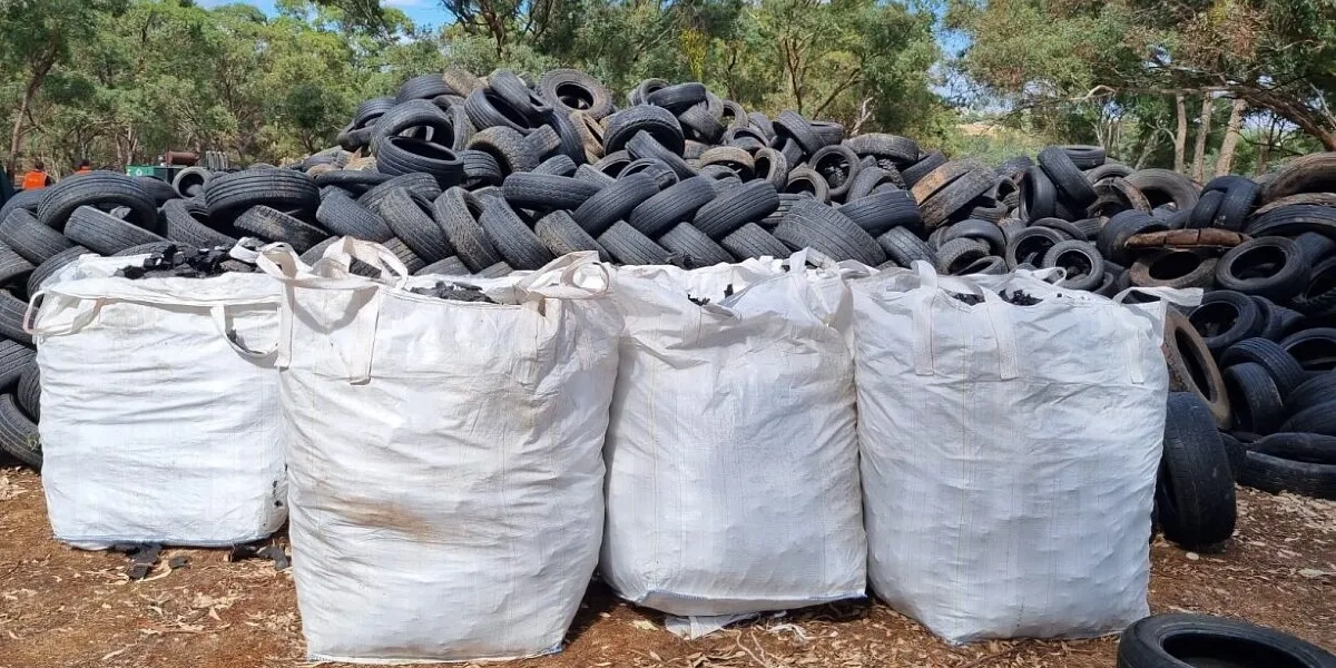 Dumped-tyres-Bendigo-1.webp