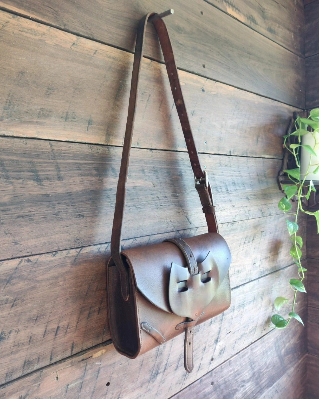 SADDLES-MADE-INTO-HANDBAGS.jpg