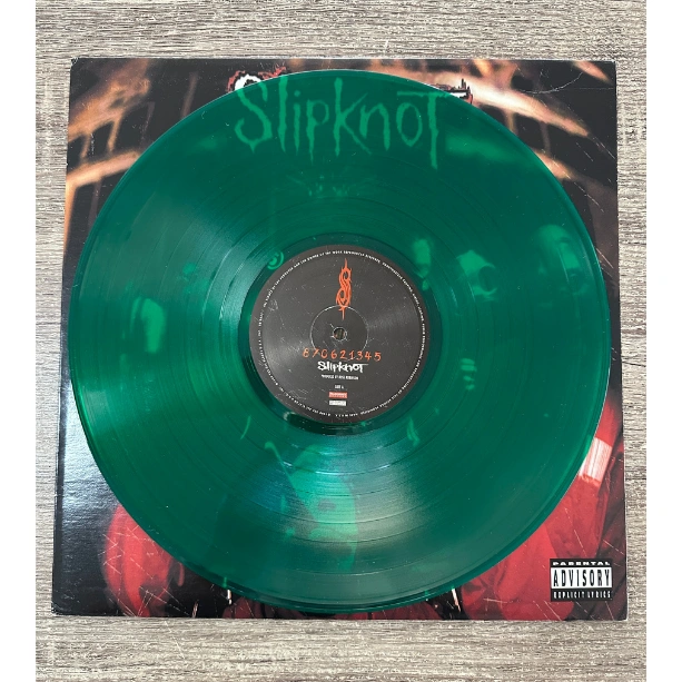 2-Slipknot-Slipknot-record.png
