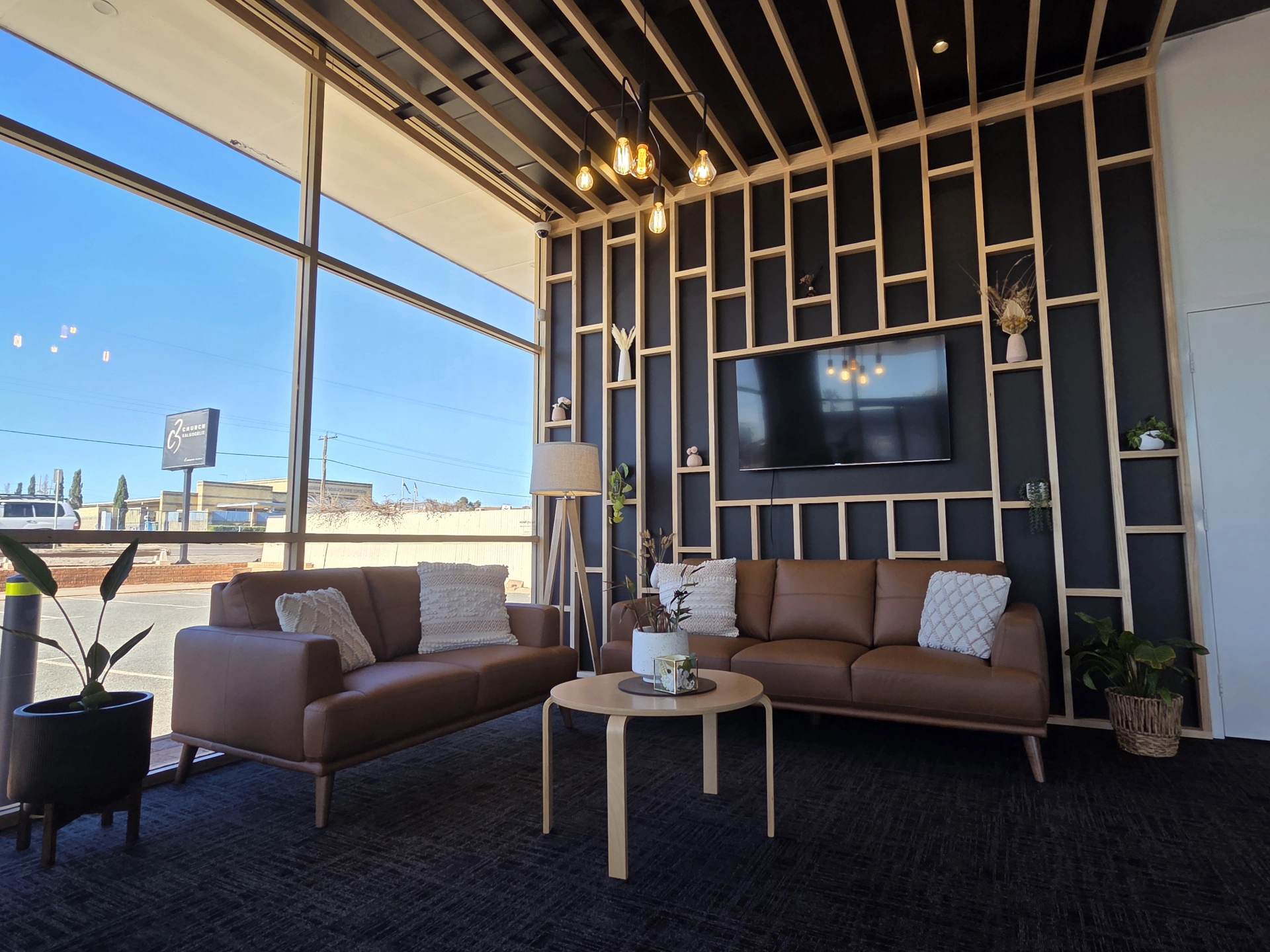 Lobby Sitting area 1.jpg