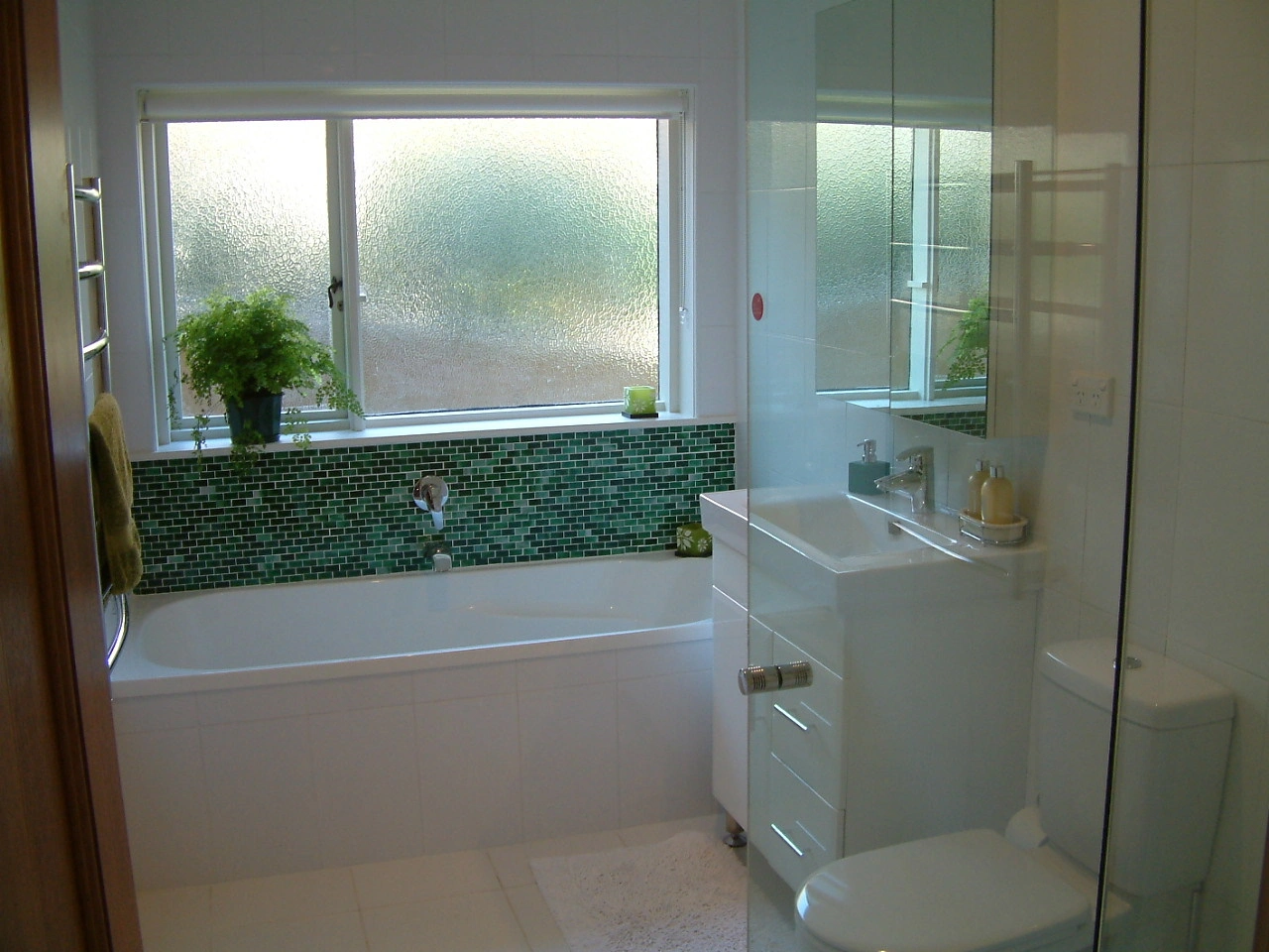 lear.bath1.JPG