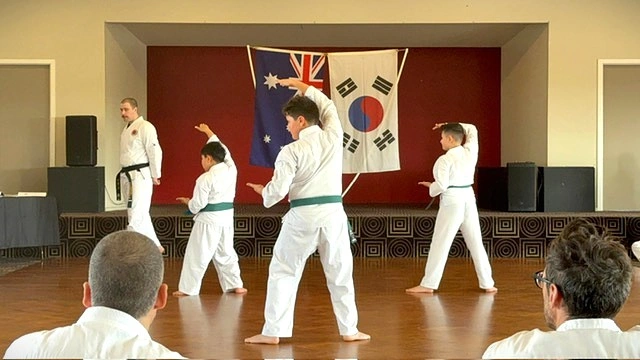 Grading junior.jpg