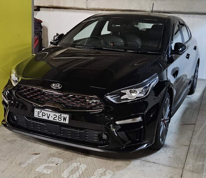 Car Kia Cerato 2.jpeg