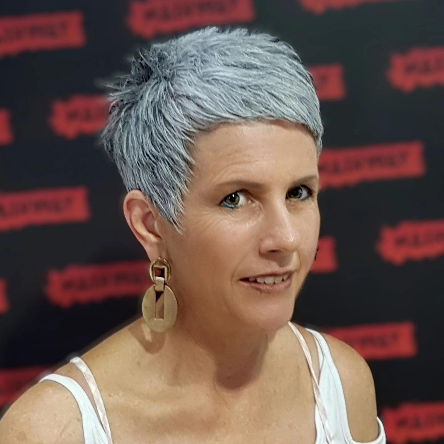 Geralyn frontcrop2.jpg