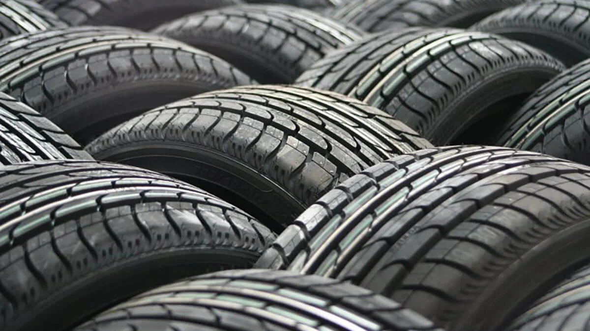 car-tyres-1200_lb.webp