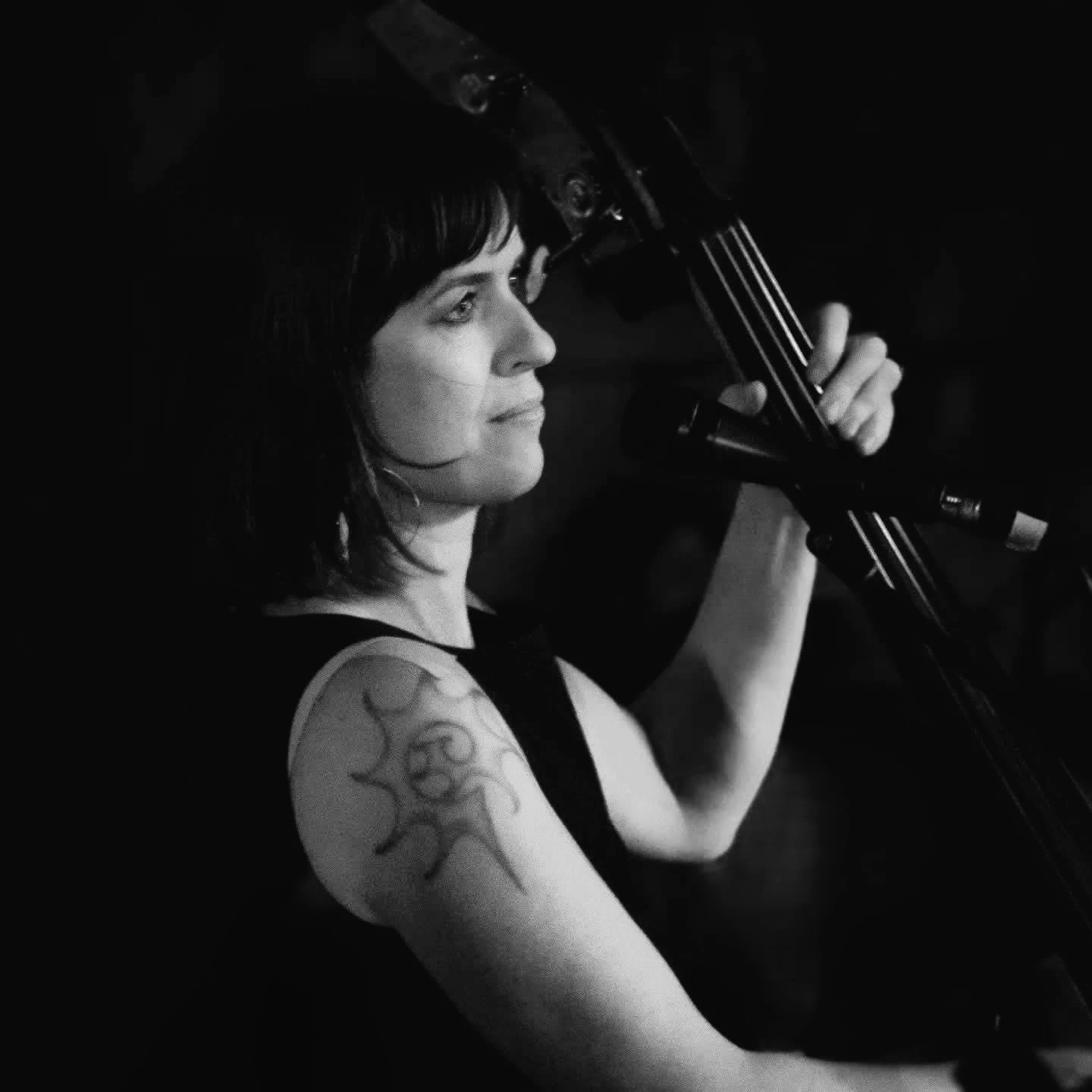 Rhiannon Salter bwsq.JPG