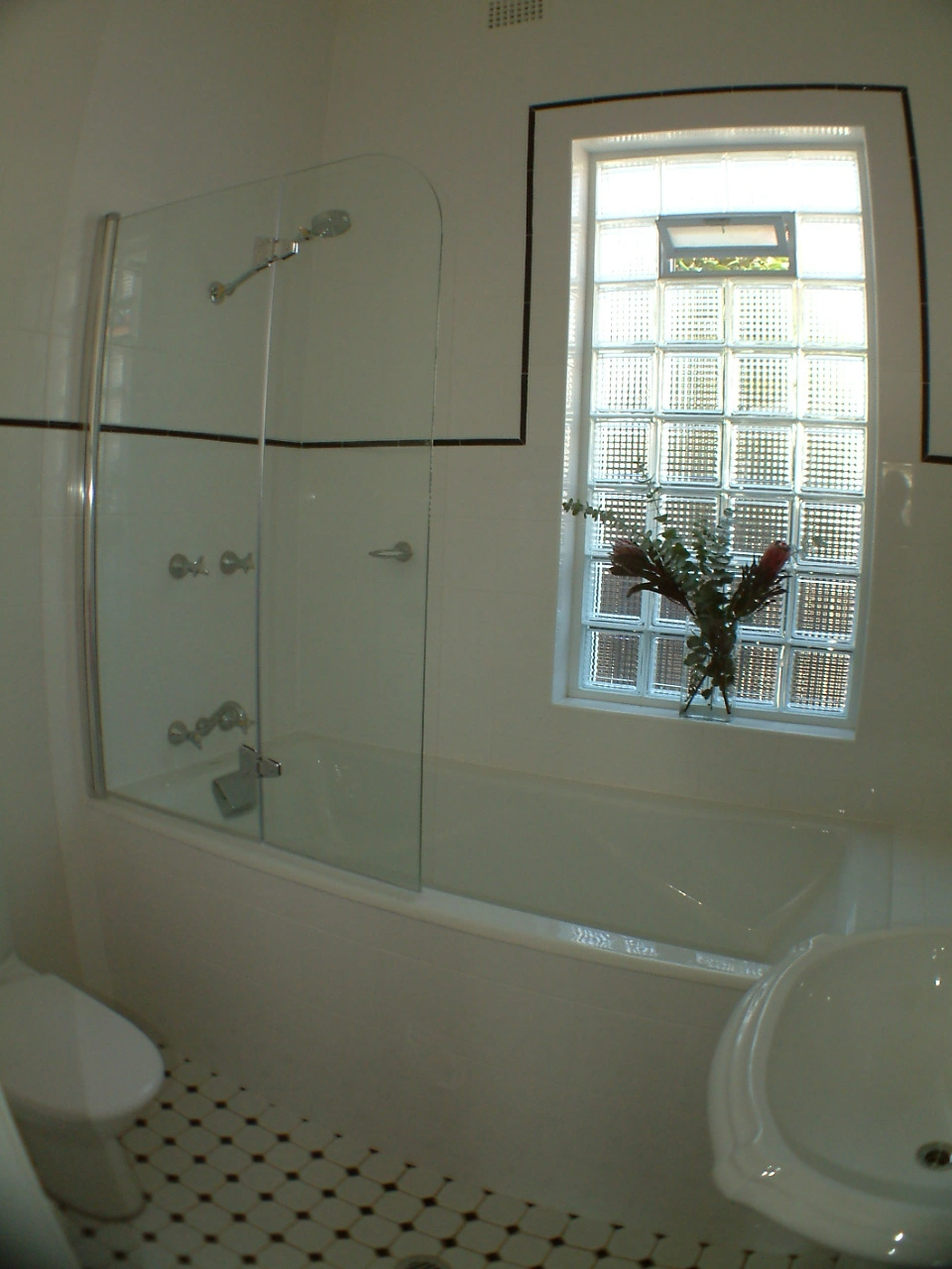 bath_large_20.jpg