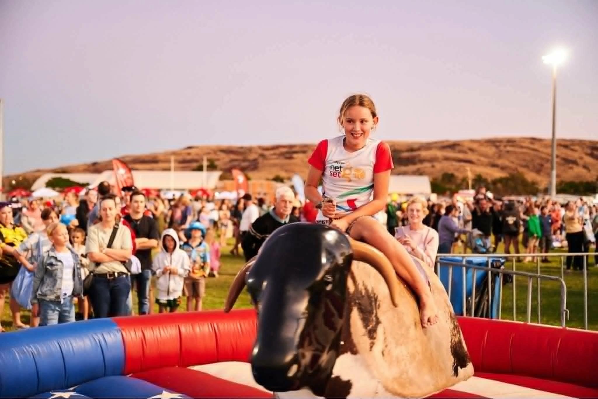 mechanica-bull-hire-dampier.jpg