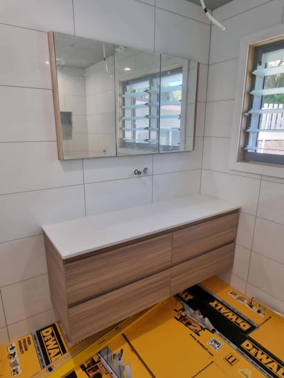Bathroom12.jpg