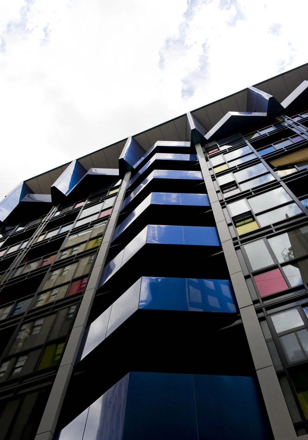 Little-Hero-apartments_04_Fender-Katsalidis.jpg