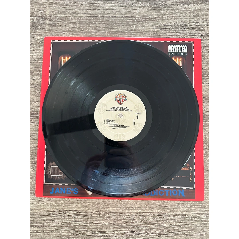 2-Janes-Addiction-Ritual-de-lo-Habitual-Record.png