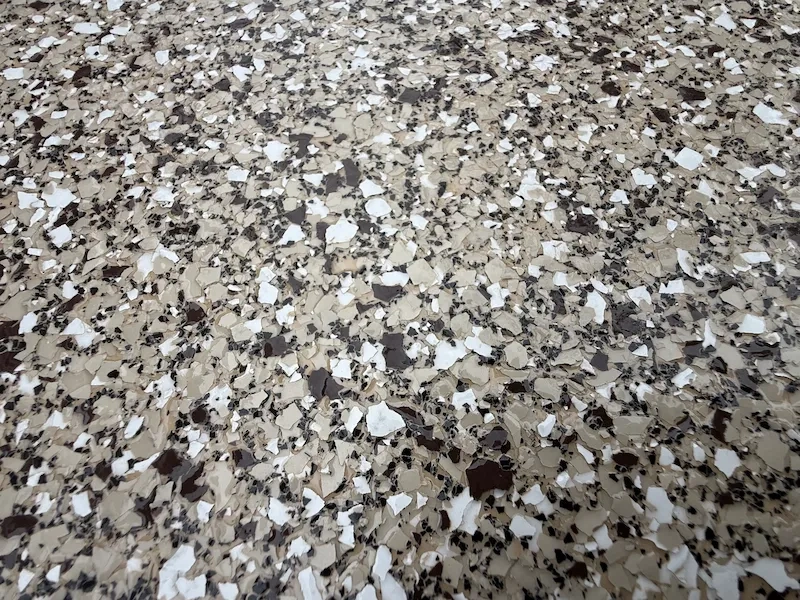 polyaspartic-flake-buckskin-beige.webp