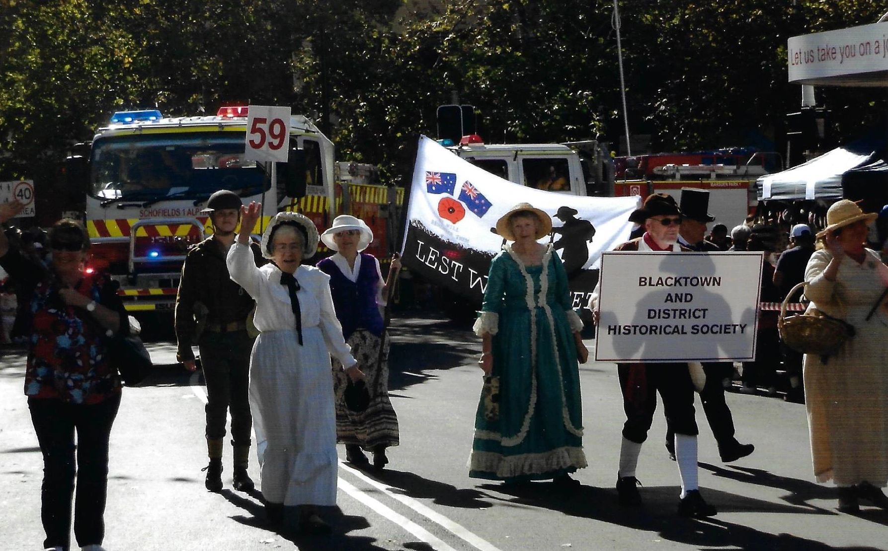 2019-05-25 BDHS PARADE GROUP 2.jpg