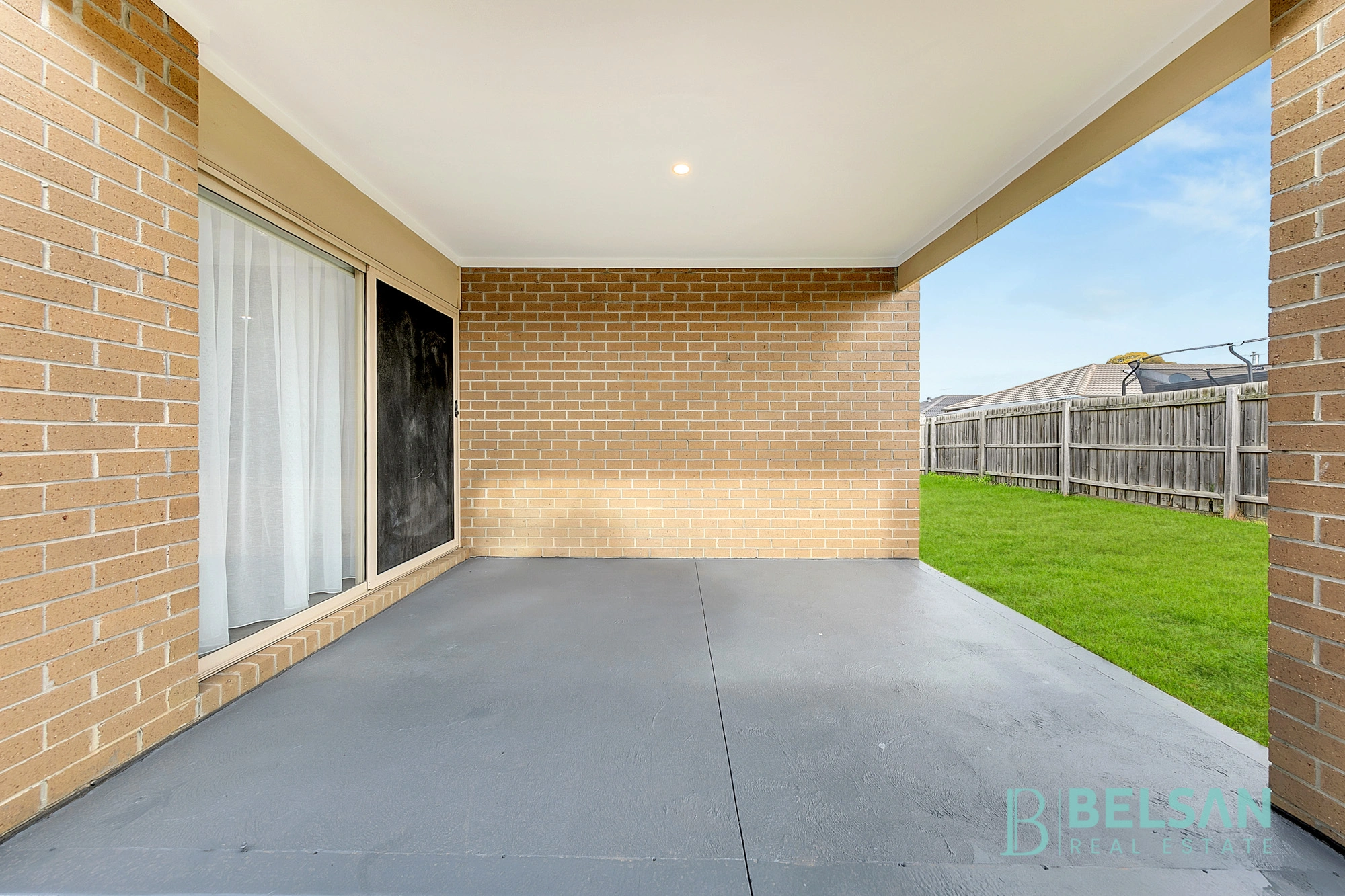 0V0A7839_WITH GRASS.jpg