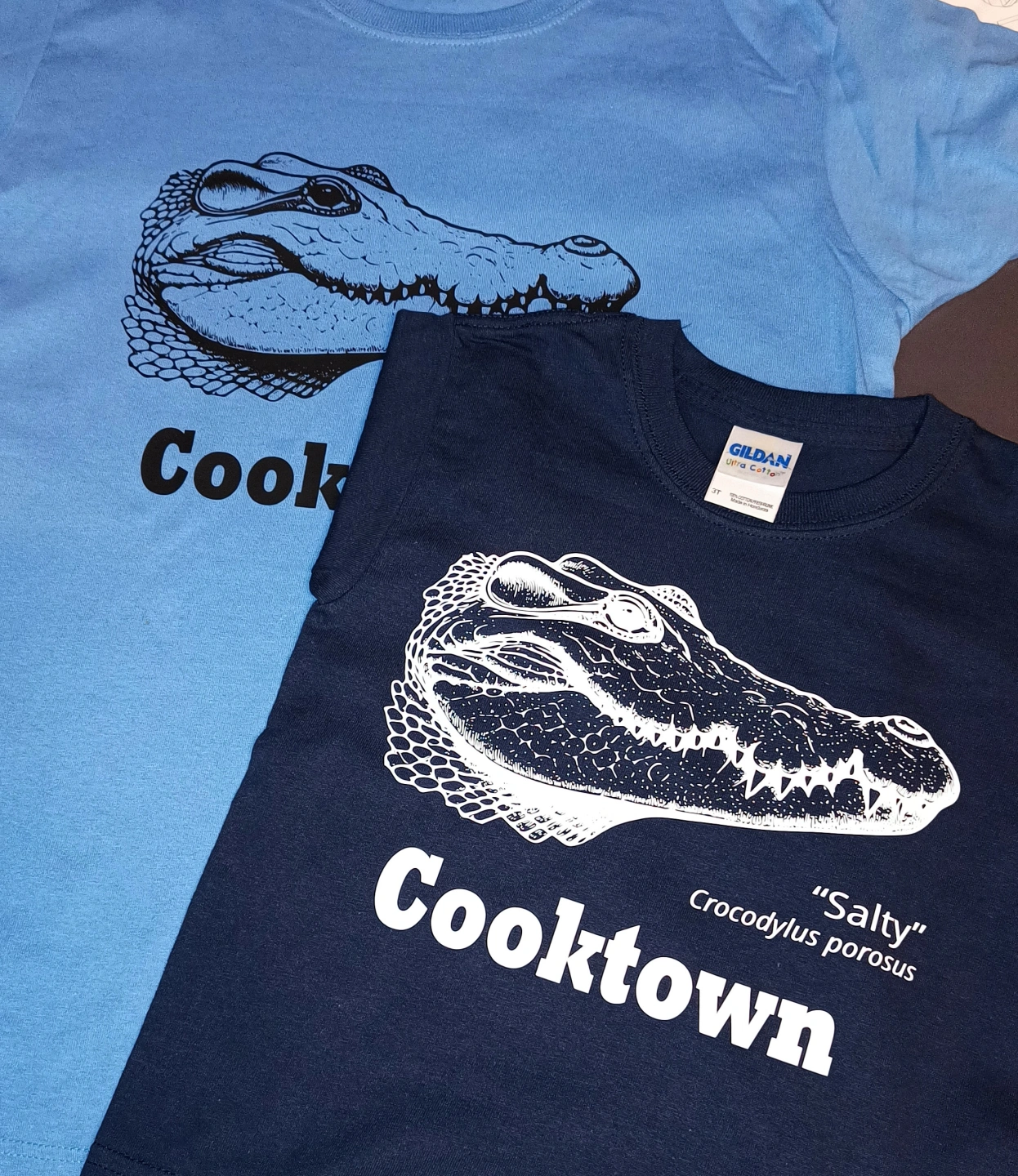 IMG_20241011_tshirt_two_c.jpg