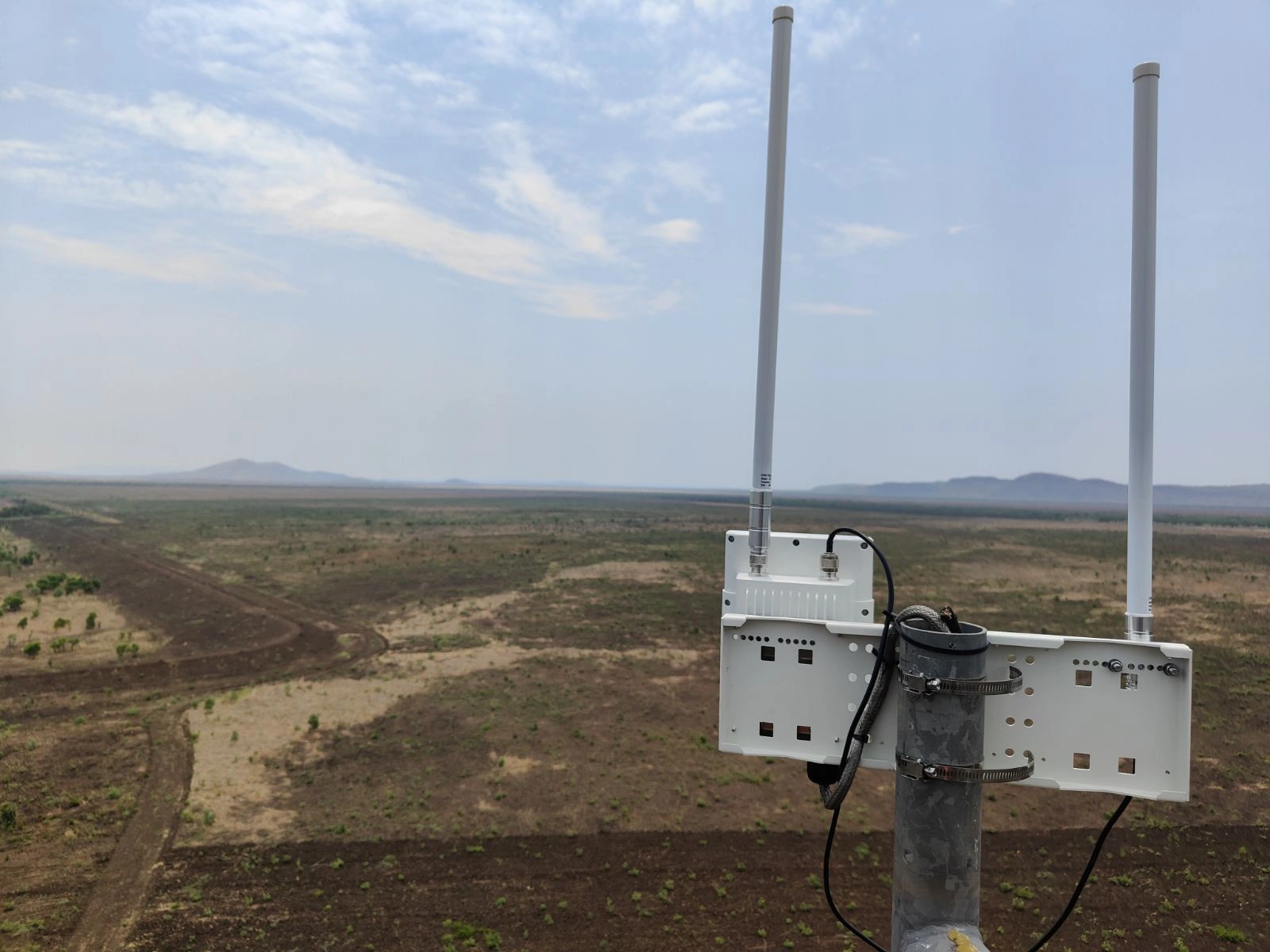 Kununurra Weir monitoring installation