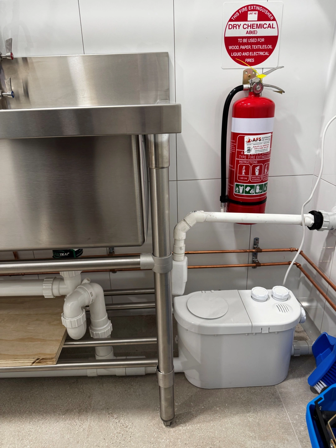 commerical shop fitouts 1.jpg