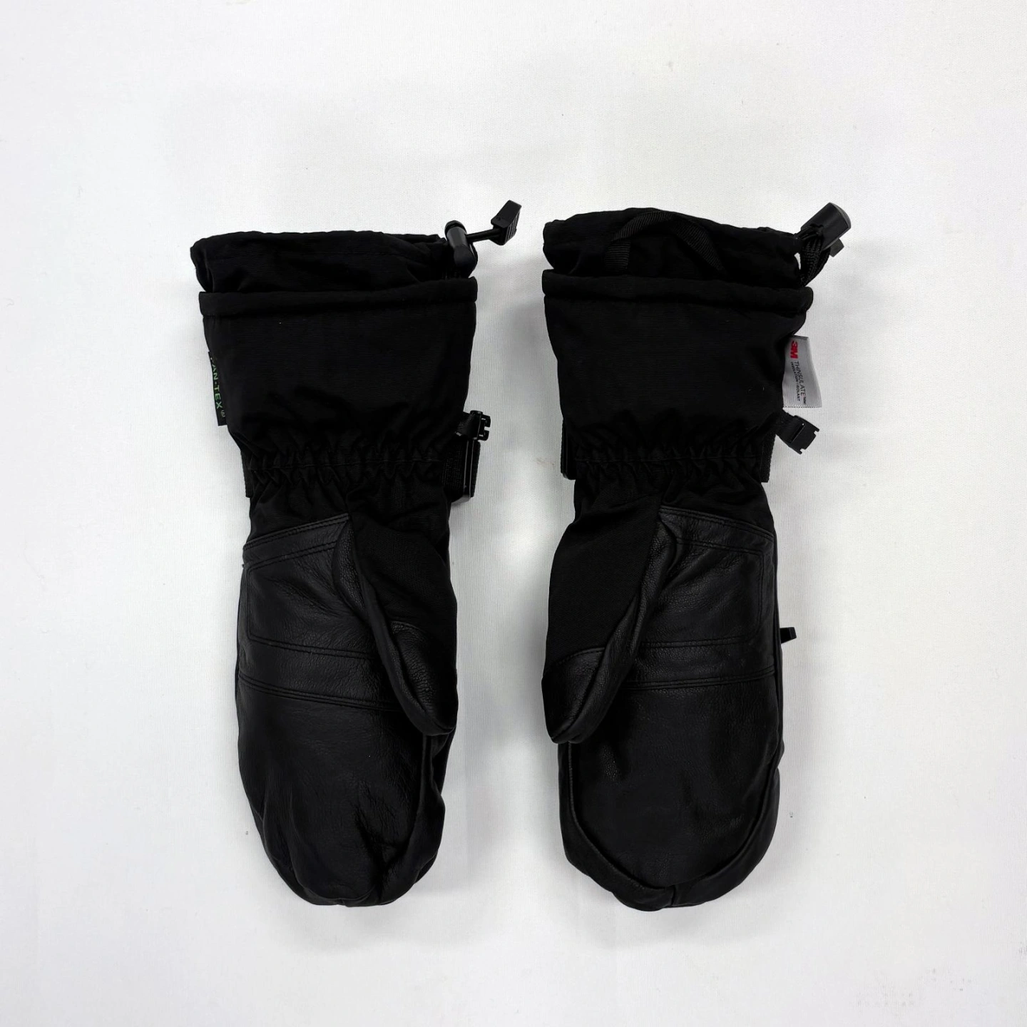 Summit Mitt 2.jpg
