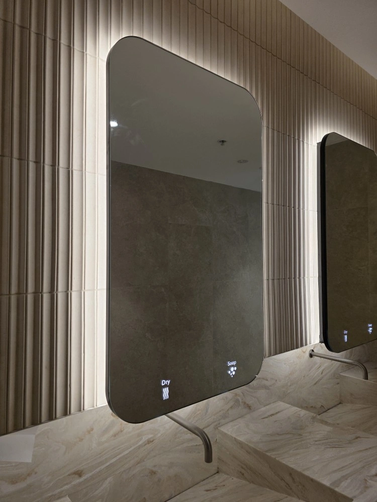 LVL 1 Mirror After 03.jpg