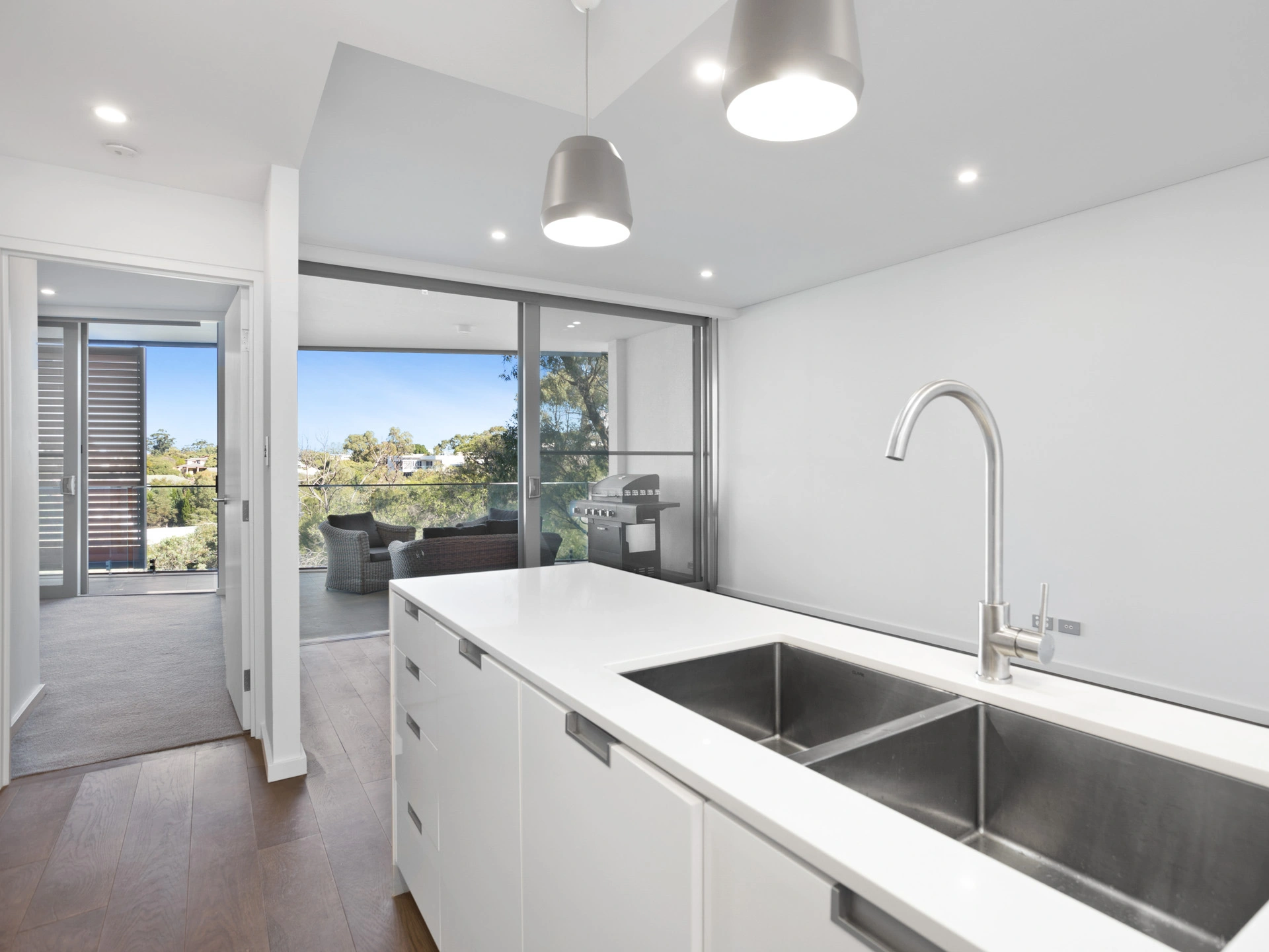 WEB 104_2 Milyarm Rise Swanbourne 10.jpg