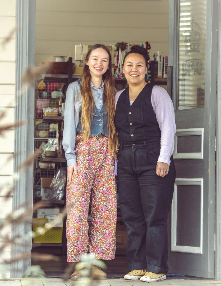 Laura and Thalia crop.jpeg