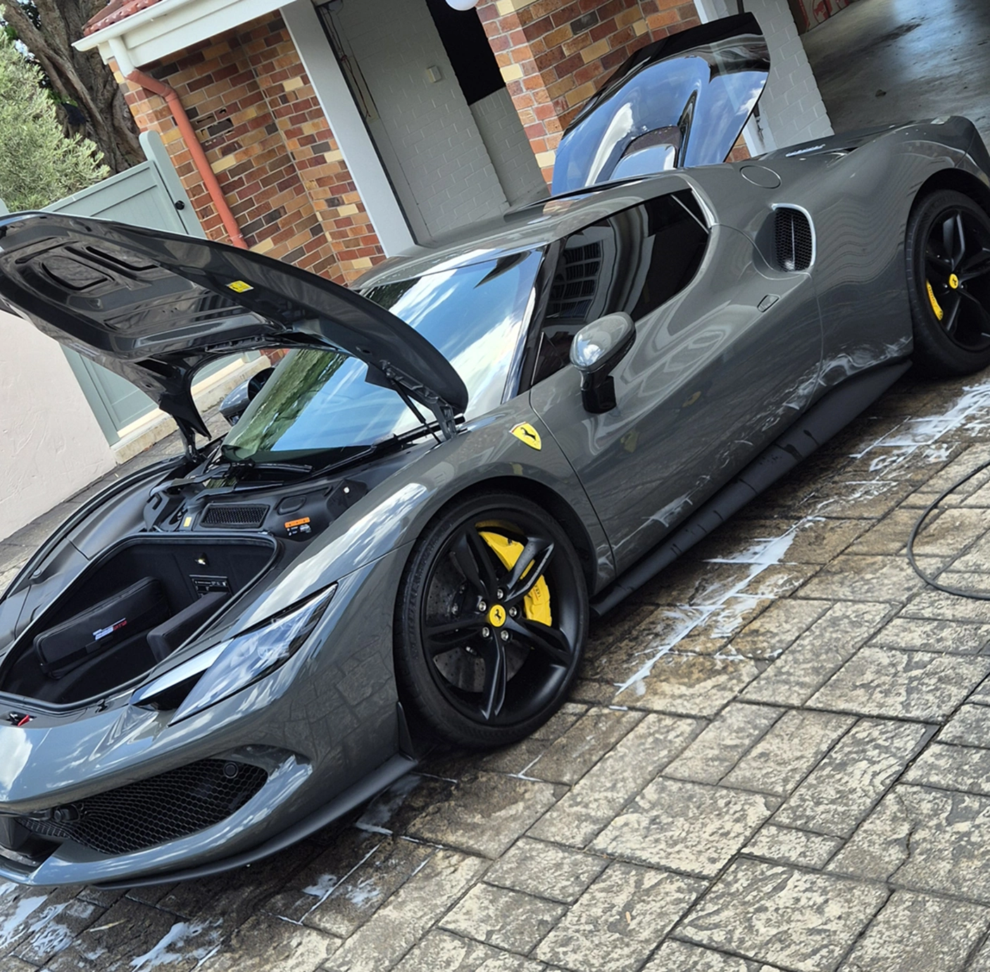 ferrari opened.png