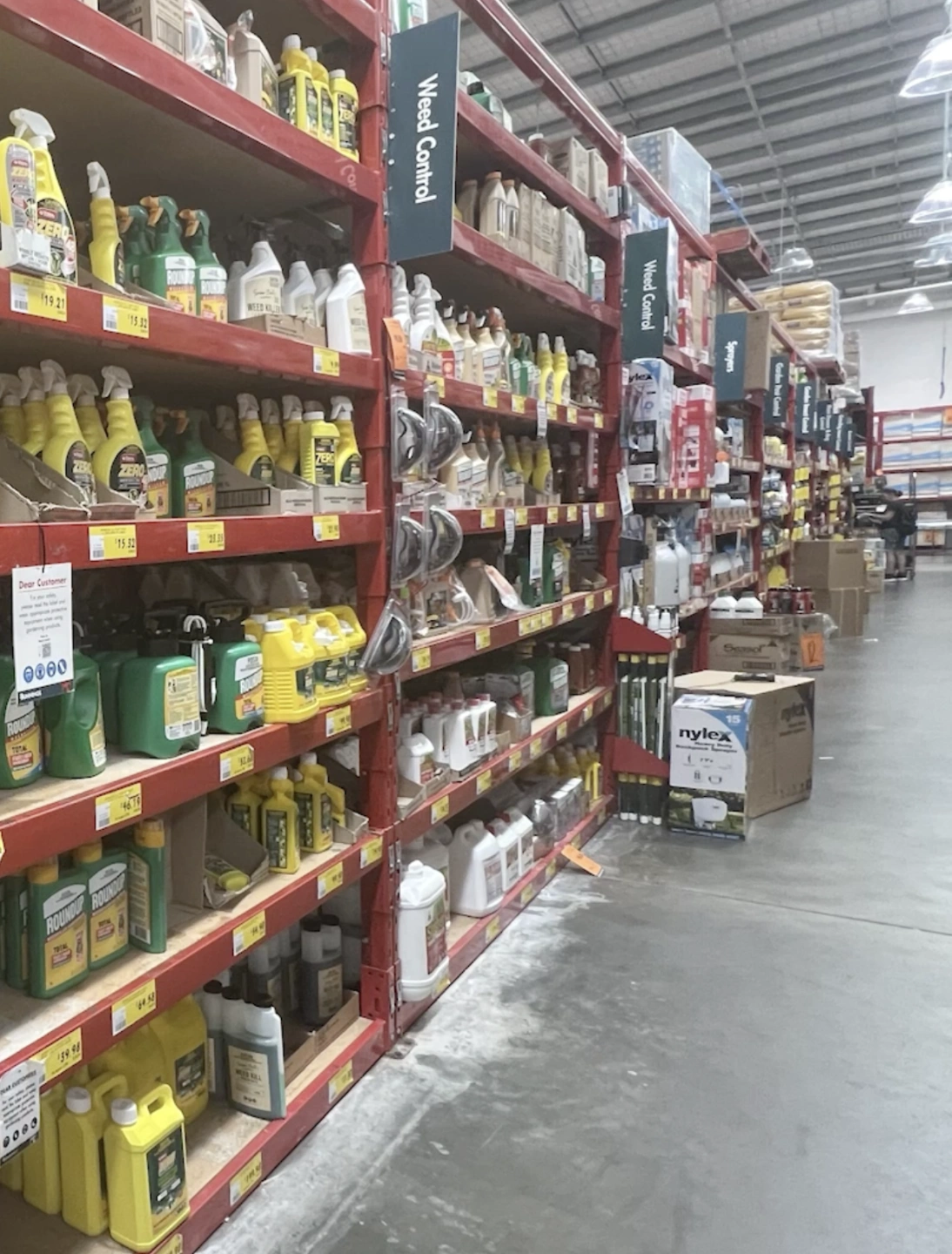 environmental chemicals have identified over 14,000 distinct substances in commerce.png