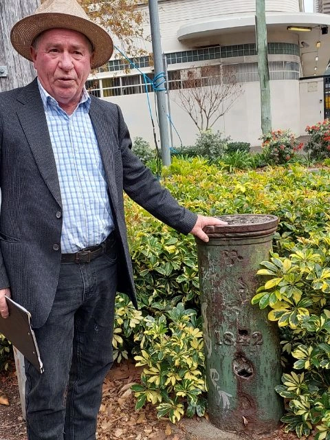 WOOLLOOMOLLOO TOUR 5 THE ELECTORAL WARD BOUNDARY MARKER.jpg