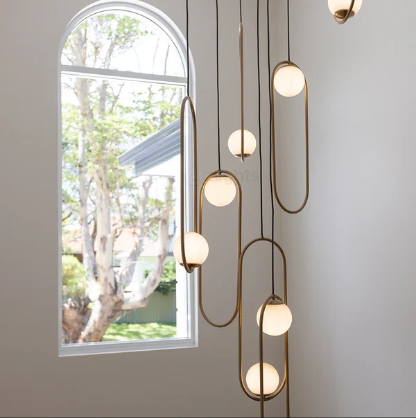 duplex-feature-lighting-void-brass-australian-zlights-2023-modern-luxury-lighting_600x.webp