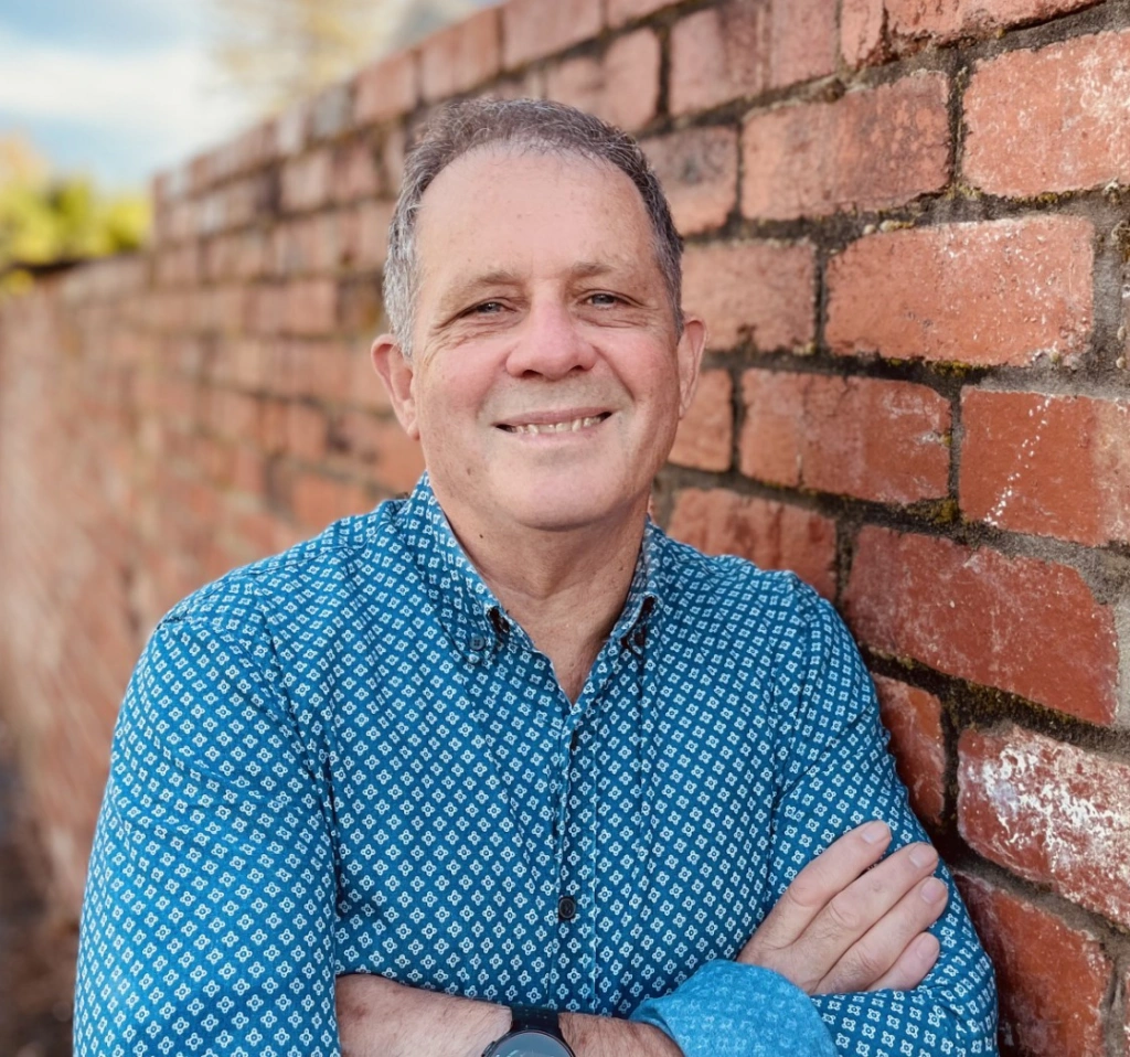 Glenn-Pearce-1024x958.png