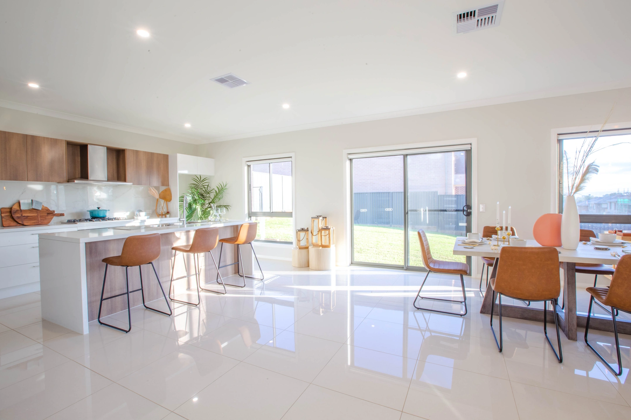 Kitchen_2.jpg