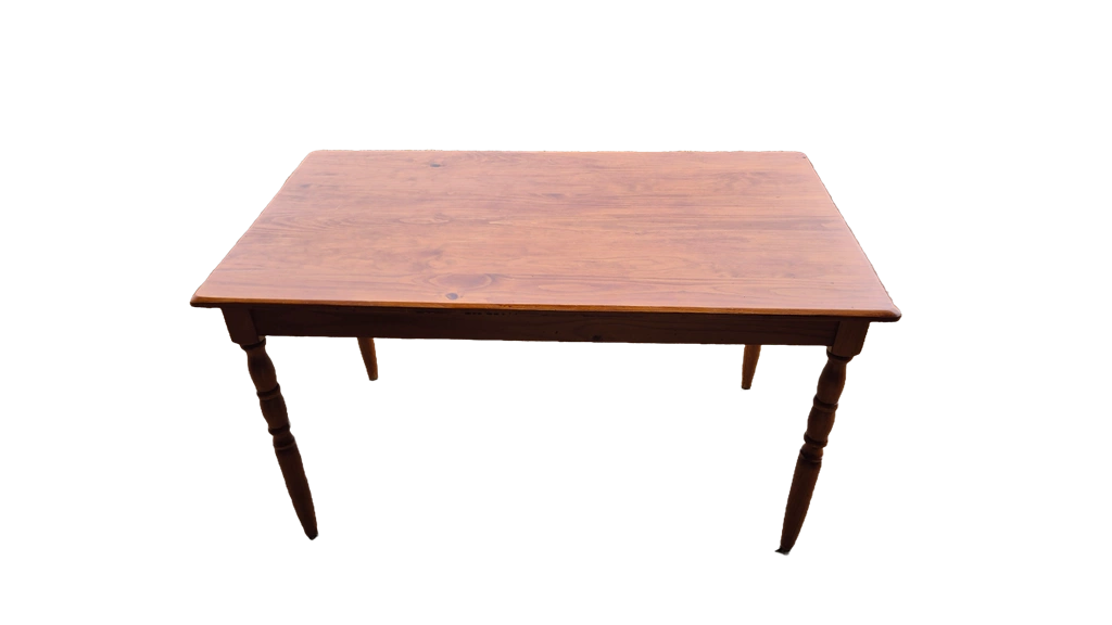 dining table.png